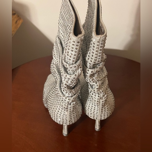 LE SILLA. LIMITED EDITION Stiletto With Swarovski Crystal’s. 101/40 Size 39/8 - Picture 7 of 16